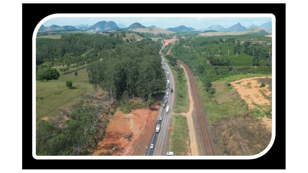 Desmonte de rochas trecho Norte