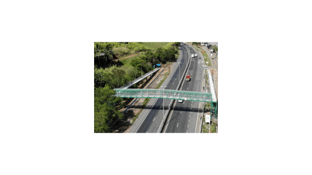Nova passarela do km 304, em Viana