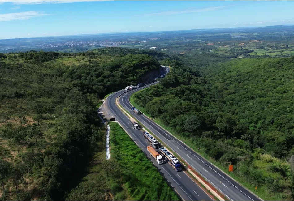 Ecovias Norte Minas anuncia reajuste anual das tarifas de pedágio e destaca avanços em infraestrutura e segurança viária