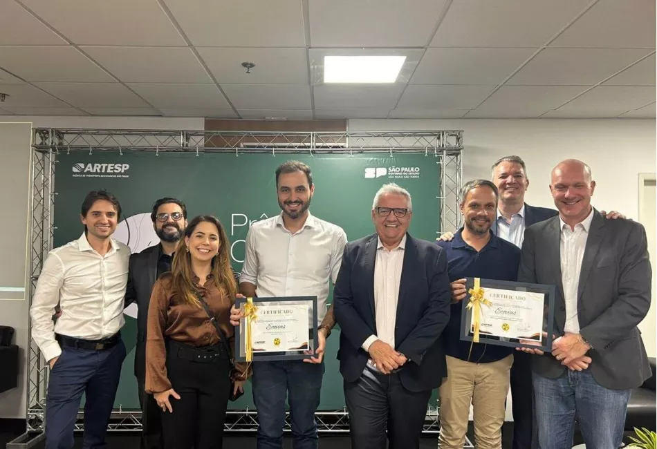Concessionárias Ecovias e Ecopistas recebem Prêmio Artesp 2022/2023